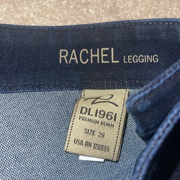 DL1961 4Way Stretch Dark Wash Rachel Jean Leggings Size 29. NWOT - Picture 4 of 9